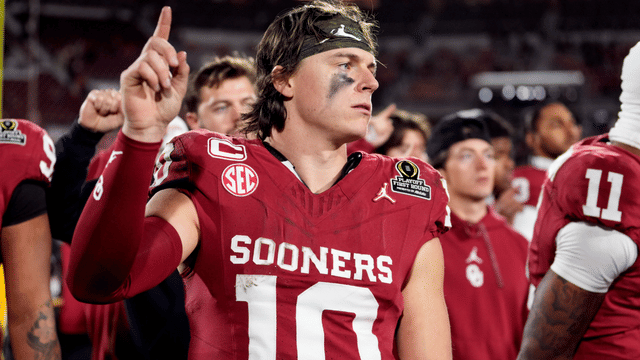 John Mateer Returning to Oklahoma for 2026 Season