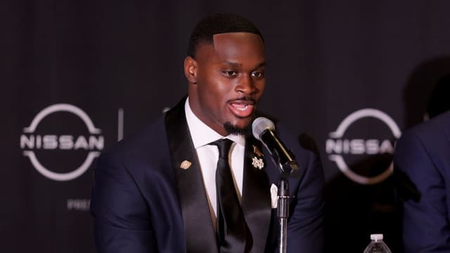 Dan Quinn Leaves Door Open On RB Jeremiyah Love At No. 7