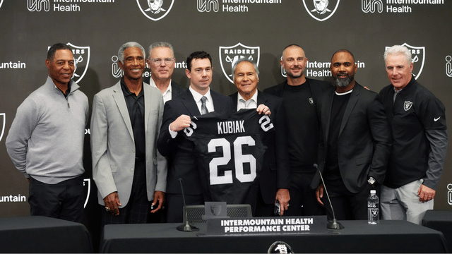 Raiders, Klint Kubiak Lock In OC, DC After Super Bowl Win
