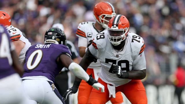 Ashley Bastock Says Browns’ O-Line Battle Is Far From Settled