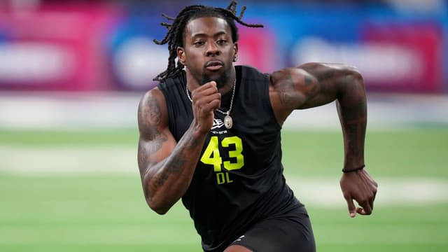Patriots Rookie Quintayvious Hutchins Charged With Domestic Assault