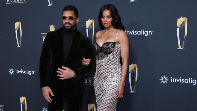 Russell Wilson Avoids Super Bowl vs. Wedding Ring Debate With Wife Ciara