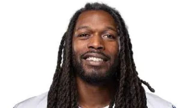 Packers Emerge as Favorites for Veteran Pass Rusher Jadeveon Clowney