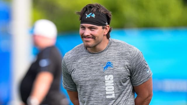 LB Malcolm Rodriguez Returning to Lions on One-Year Deal