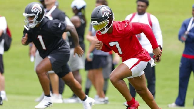 Bijan Robinson on Contract Extension Talks With Falcons: "We'll See"
