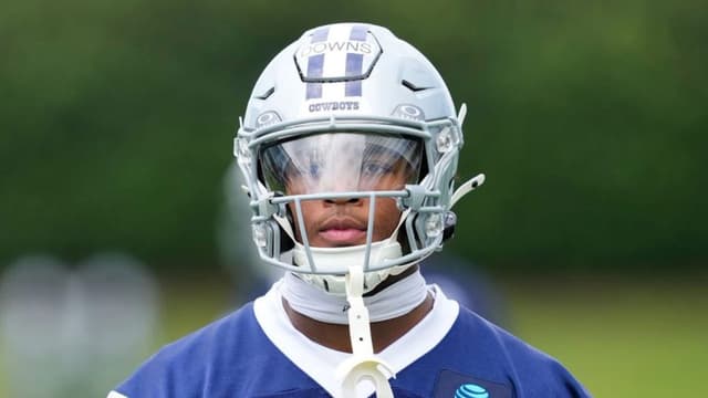 Brian Schottenheimer Raves About Caleb Downs’ Command Of Defense