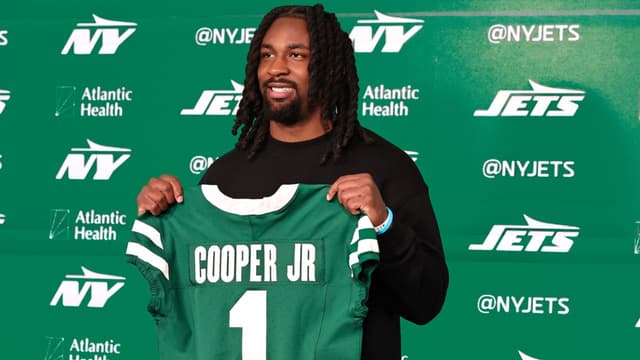 Jets Sign First-Round Pick Omar Cooper
