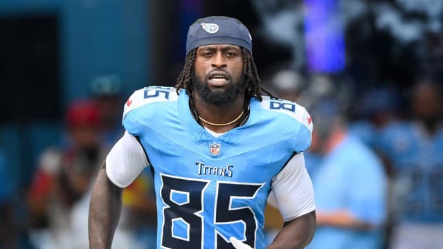 Washington Commanders Sign Chigoziem Okonkwo to Three-Year Deal