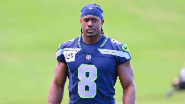 Jadarian Price Likely Headed for Shared Role in Seahawks Backfield