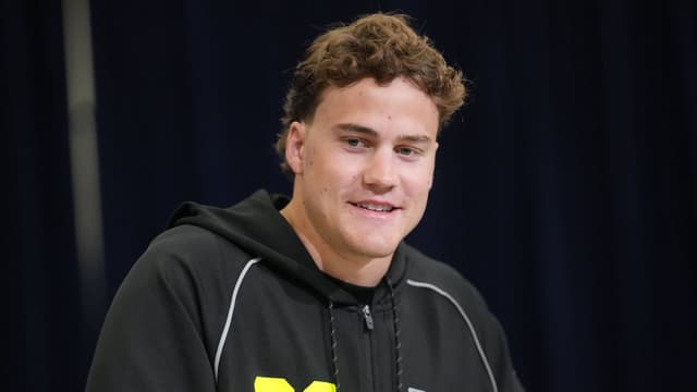 Houston Texans Sign Wade Woodaz to Four-Year Rookie Contract