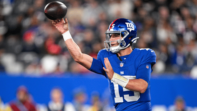 Giants Waive Quarterback Tommy DeVito