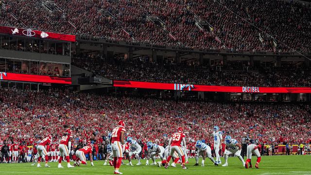 Chiefs Still Weigh Arrowhead Renovation Against Building New Stadium