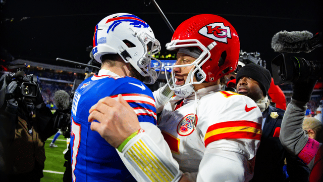 Chiefs, Bills Clash With Playoff Urgency in Rare Midseason Must-Win
