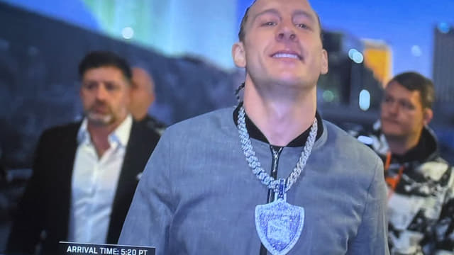 Paddy Pimblett Flaunts $500K Polymarket Chain Before Justin Gaethje Fight