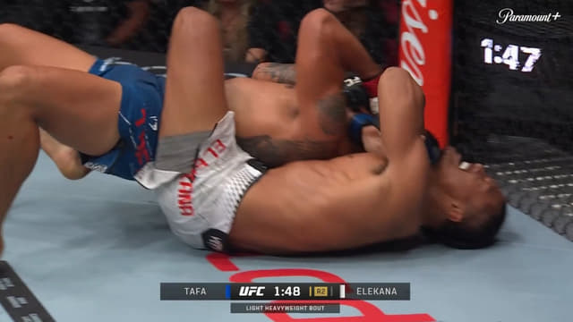 Billy Elekana Submits Junior Tafa at UFC 325