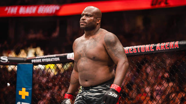 Derrick Lewis Aims for "5 More Fights" Instead of Title Push