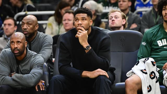 NBA Executives Afraid to Commit $300M to Giannis Antetokounmpo Through His Mid-30s