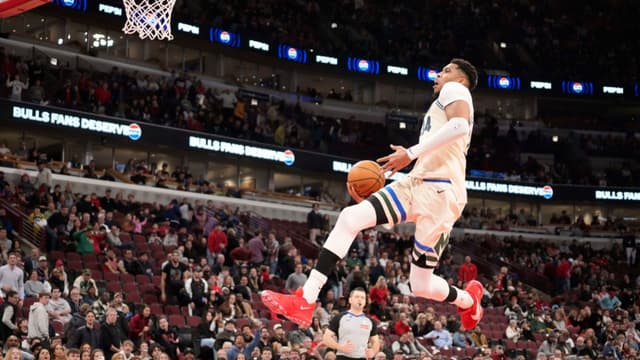 “Fighting for Our Lives”: Giannis Calls Windmill Dunk a Wake-Up Call for Bucks Teammates