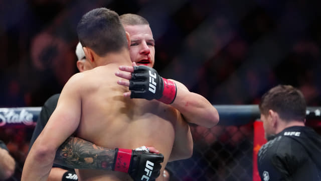 Grant Dawson Triples Sparring After Torres KO Loss at UFC 323