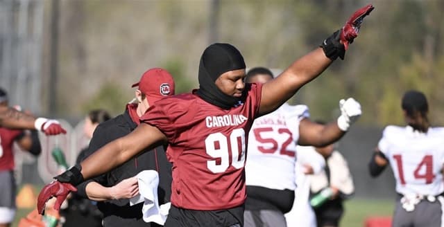 DT Davonte Miles Dismissed From North Carolina After Felony Marijuana Arrest