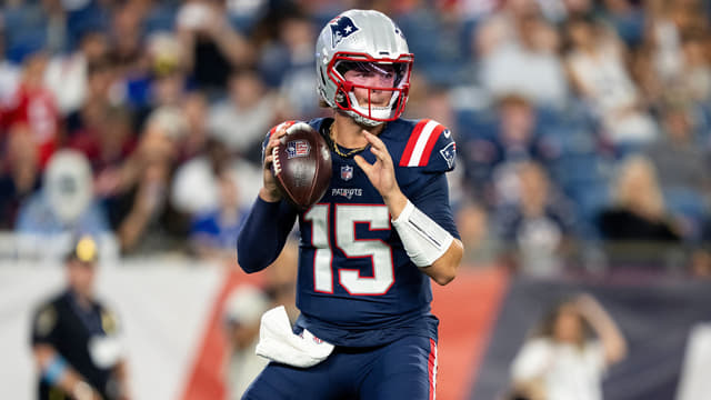 Patriots Rookie QB Behren Morton Throws Game-Winning TD After Punting