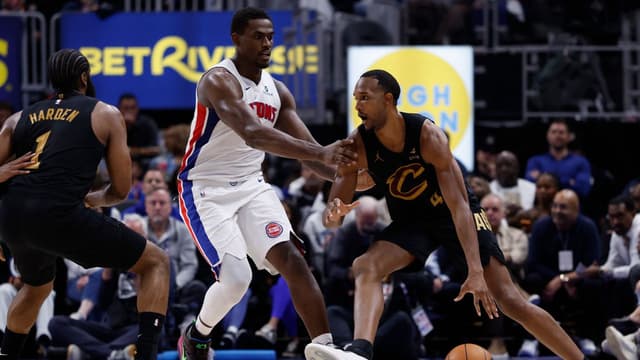 NBA Analyst Says Cavs Have No Chance if Evan Mobley Keeps Getting “Punked” by Jalen Duren