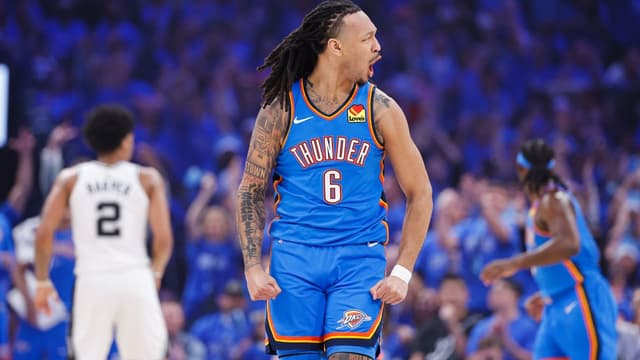 Thunder Take 7-Point Half Time Lead vs. Spurs in WCF Game 3