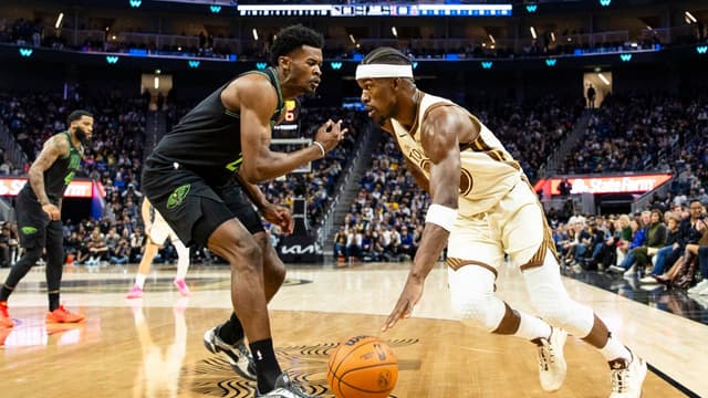 Warriors Rally Behind Jimmy Butler’s Double-Double to Get Much-Needed Win vs. Pelicans