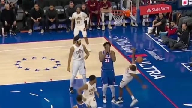 “MVP of Softness”: Fans Roast Joel Embiid’s Exaggerated Reaction to Being Hit in the Face