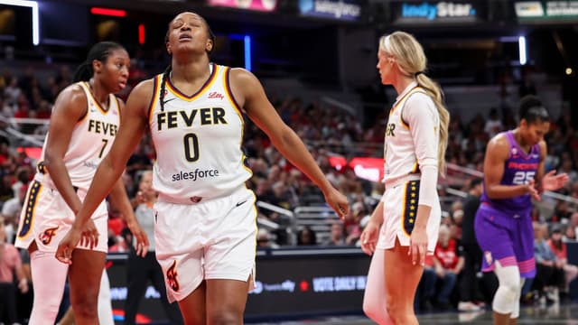 Kelsey Mitchell Leads Fever to Blowout Win Over Sparks Without Caitlin Clark