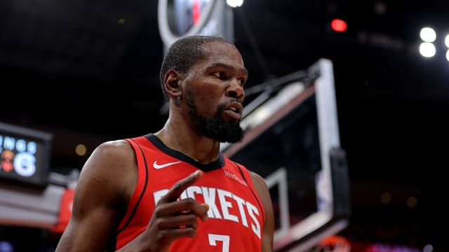 NBA Analyst Doesn’t Believe Kevin Durant Can Carry Rockets at 37 Years Old