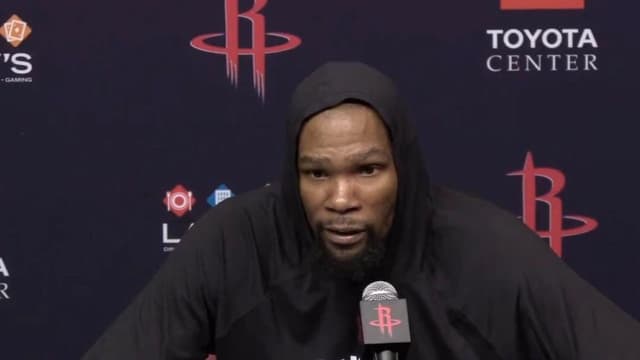 With 31,0000 Points in Sight, Kevin Durant Thanks Teammates and Coaches Who Supported Him