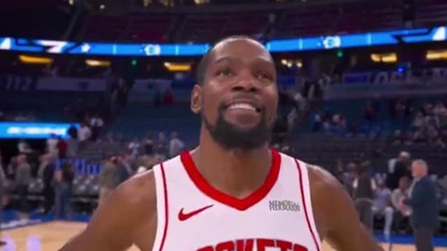 Kevin Durant Comments on Reaching 32,000 Career Points