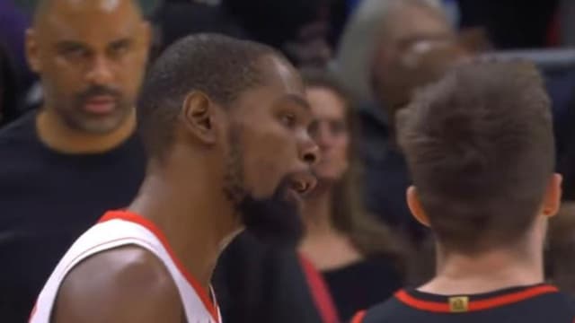 “Watch Your F****ng Elbows”: Kevin Durant Rages at Vit Krejci After Shot to the Face