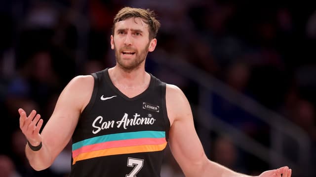 Luke Kornet Urges Hawks to Cancel “Magic City Night” Promotion