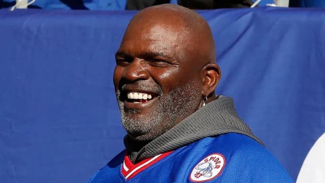 CBS Names Top Ten Greatest Defensive Players in NFL History
