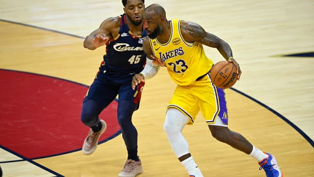 LeBron James Refuses to “Hang On Too Long” Amid Retirement Rumors