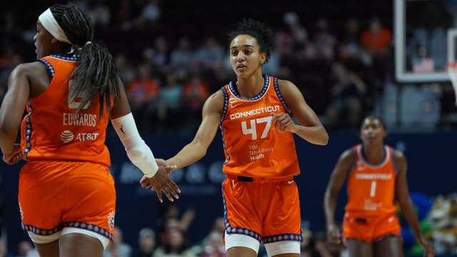 Leila Lacan Leads Sun to Blowout Win vs. Mercury