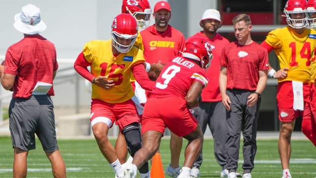 Josh Simmons-Patrick Mahomes Combination Ignites Chiefs' Super Bowl Hopes