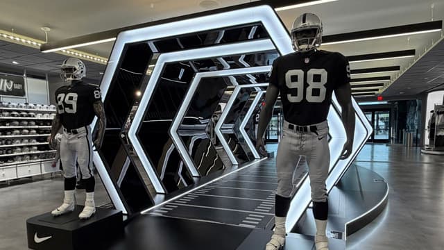 “He Never Left”: Raiders GM John Spytek Breaks Silence on Maxx Crosby Issue