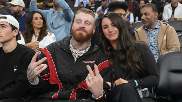 “I Know This S**t is Hard”: Maxx Crosby Calls Himself a ‘F**ing Raider’ After Trade Drama