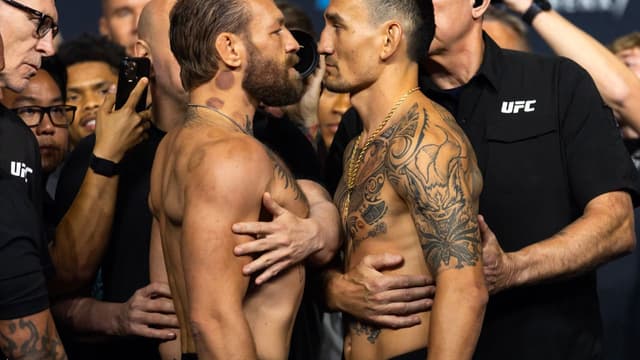 Maxx Crosby, Justin Jefferson Pick Conor McGregor Over Max Holloway at UFC 329