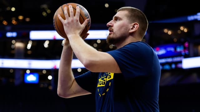 Nikola Jokic Dominates as Nuggets Blowout Kings by 31 Points