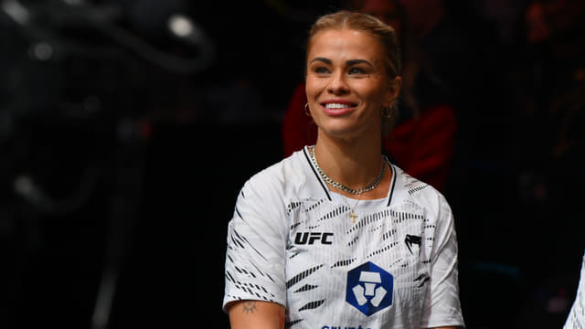Paige VanZant Reveals Bizarre Fan Request on OnlyFans
