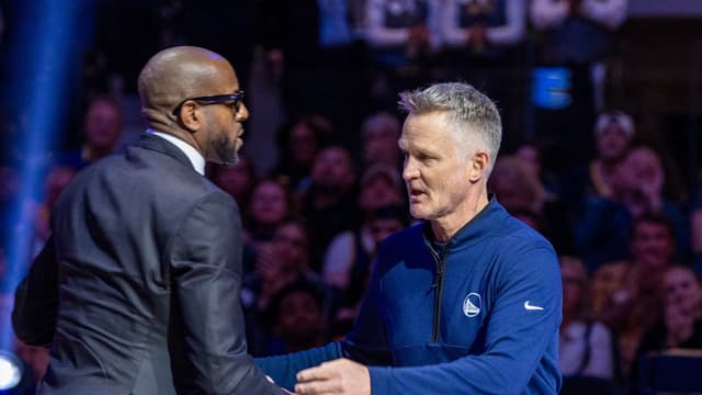 Andre Iguodala Emerges as a Wild-Card Name in a Post-Kerr Warriors Search