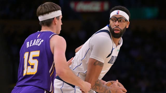 Austin Reaves Calls Anthony Davis ‘One of the Best Players’ After Jersey Swap