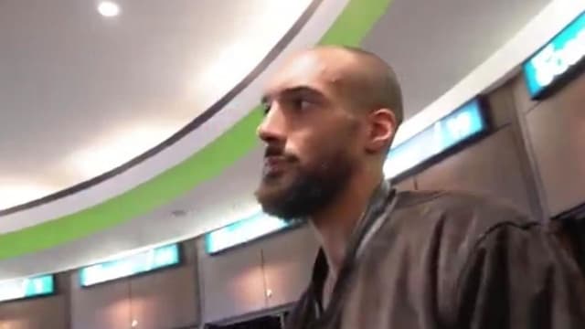 “He Carried Us”: Rudy Gobert Lauds Julius Randle’s Clutch Play in OT Win vs. Rockets