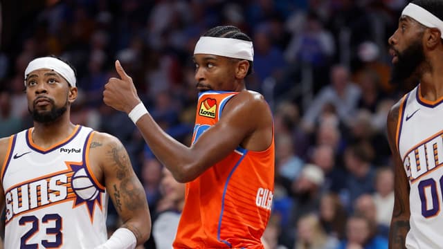 Shai Gilgeous-Alexander Leads NBA in Clutch Points Despite Sitting Out 11 4th Quarters