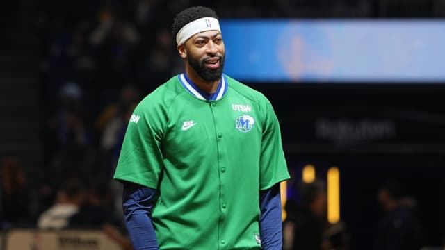 Mavericks Initiated Contact With Warriors on Anthony Davis Trade