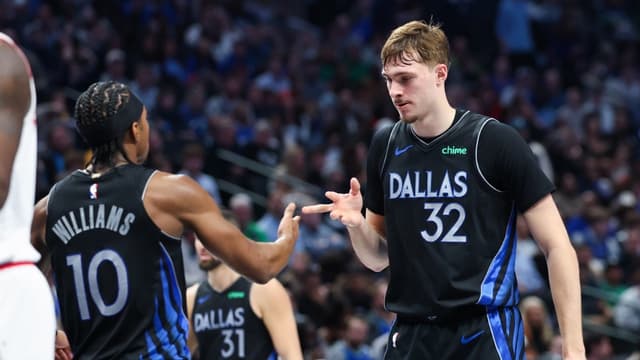 Mavericks Target Pelicans’ 2026 First-Round Pick Held by Hawks